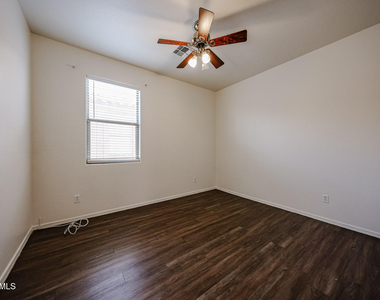 6307 S 69th Glen - Photo Thumbnail 29