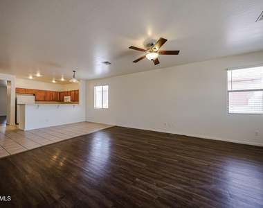 6307 S 69th Glen - Photo Thumbnail 28