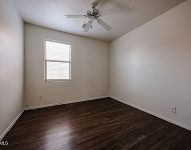 6307 S 69th Glen - Photo Thumbnail 18