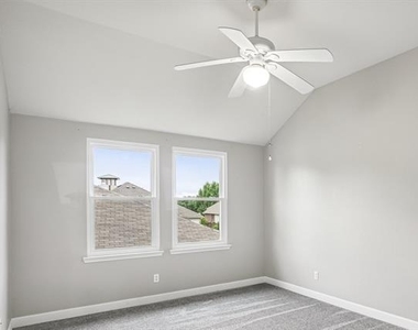 1220 Mockingbird Drive - Photo Thumbnail 35