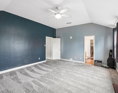 1220 Mockingbird Drive - Photo Thumbnail 24