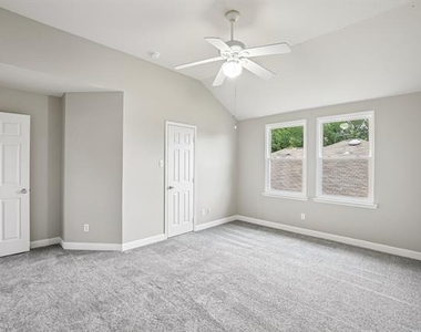 1220 Mockingbird Drive - Photo Thumbnail 36