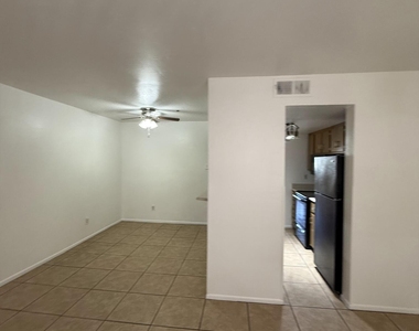 12123 W Bell Road - Photo Thumbnail 3
