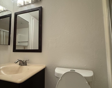 12123 W Bell Road - Photo Thumbnail 18