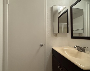 12123 W Bell Road - Photo Thumbnail 16
