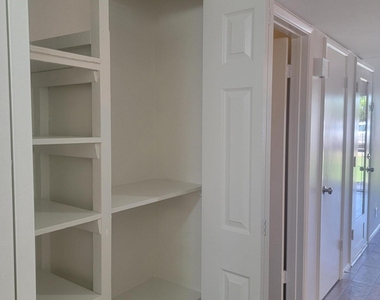 204 N Standage Street - Photo Thumbnail 32