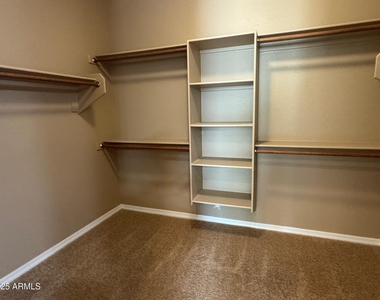 135 W Yellow Wood Avenue - Photo Thumbnail 13