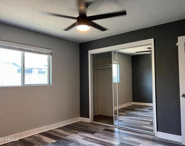 2726 E Willetta Street - Photo Thumbnail 5