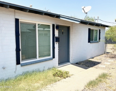 2726 E Willetta Street - Photo Thumbnail 9
