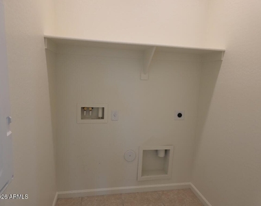 19729 W Washington Street - Photo Thumbnail 18