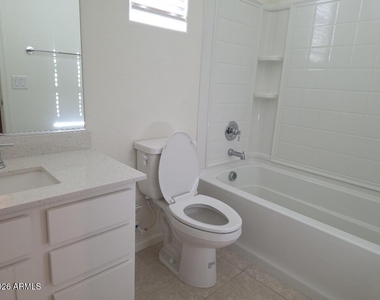 19729 W Washington Street - Photo Thumbnail 16
