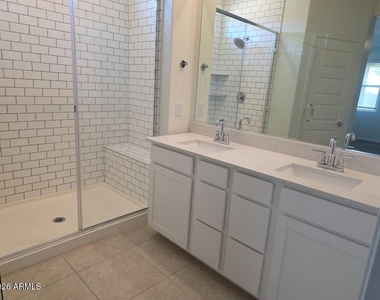 19729 W Washington Street - Photo Thumbnail 14
