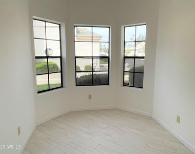 19907 N Denaro Drive - Photo Thumbnail 4