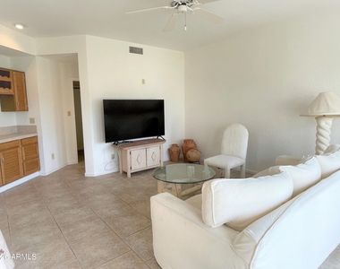 19907 N Denaro Drive - Photo Thumbnail 7