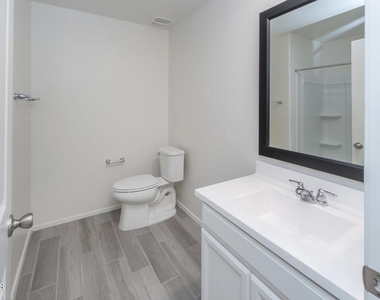7243 N 125th Drive - Photo Thumbnail 17
