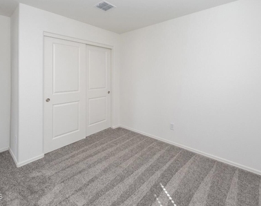 7243 N 125th Drive - Photo Thumbnail 19