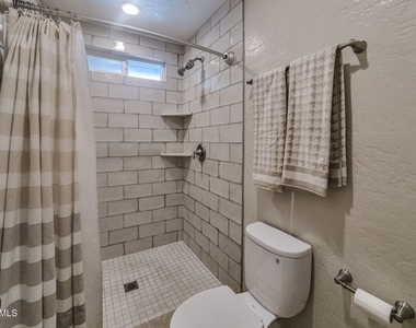 8737 E Plaza Avenue - Photo Thumbnail 16