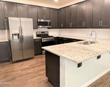 29400 N 122nd Glen - Photo Thumbnail 8