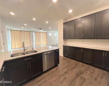 29400 N 122nd Glen - Photo Thumbnail 11