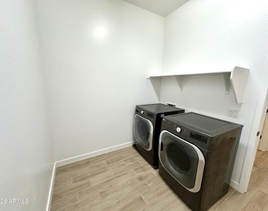 3718 E Gold Mountain Avenue - Photo Thumbnail 31