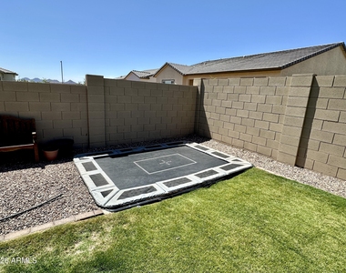 3718 E Gold Mountain Avenue - Photo Thumbnail 21