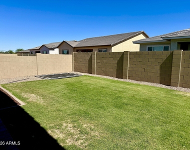 3718 E Gold Mountain Avenue - Photo Thumbnail 37