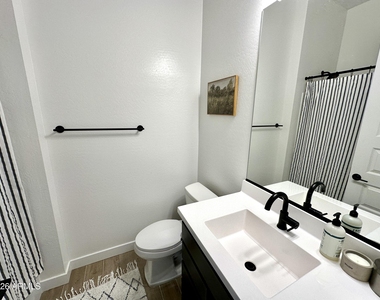 3718 E Gold Mountain Avenue - Photo Thumbnail 6