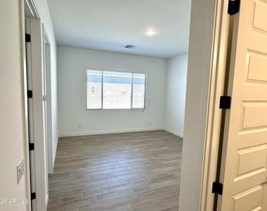 3718 E Gold Mountain Avenue - Photo Thumbnail 30