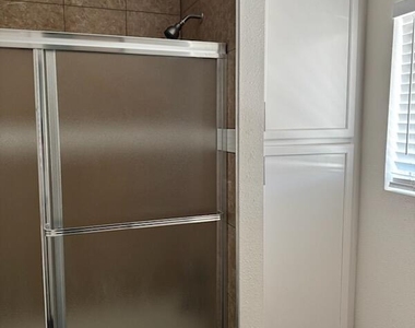 2338 N 52nd Street - Photo Thumbnail 12