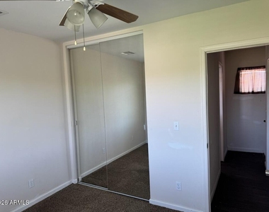 2338 N 52nd Street - Photo Thumbnail 8