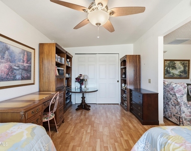 9807 W Mockingbird Drive - Photo Thumbnail 18