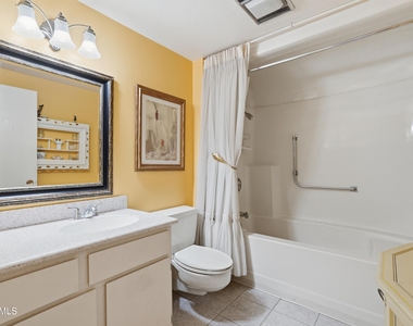 9807 W Mockingbird Drive - Photo Thumbnail 24