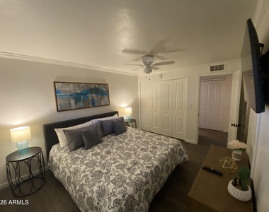 4224 N 12th Street - Photo Thumbnail 7