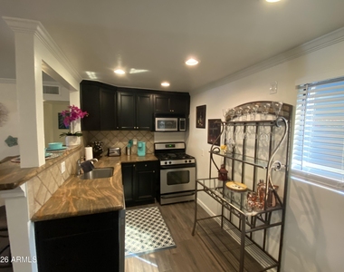 4224 N 12th Street - Photo Thumbnail 3
