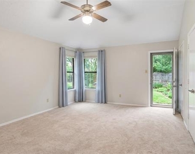 6606 Cliffwood Court - Photo Thumbnail 8
