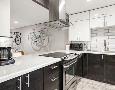 3635 E Turney Avenue - Photo Thumbnail 1