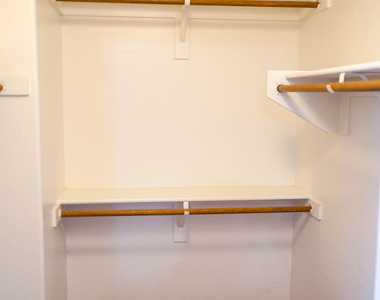541 N Danielson Way - Photo Thumbnail 56