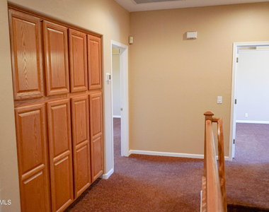 541 N Danielson Way - Photo Thumbnail 51