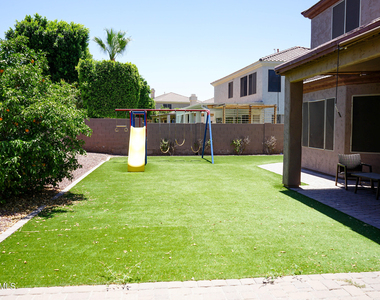 541 N Danielson Way - Photo Thumbnail 18