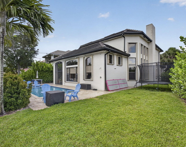 10415 St Germain Court - Photo Thumbnail 21