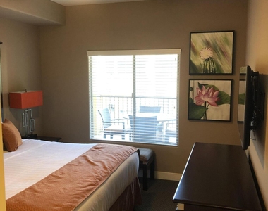 5450 E Deer Vally Drive - Photo Thumbnail 2