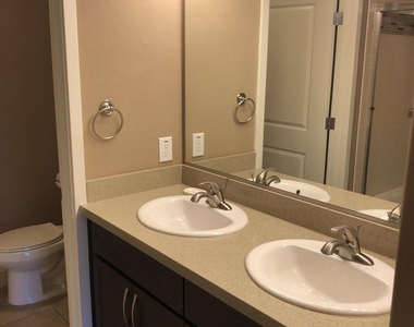 5450 E Deer Vally Drive - Photo Thumbnail 3