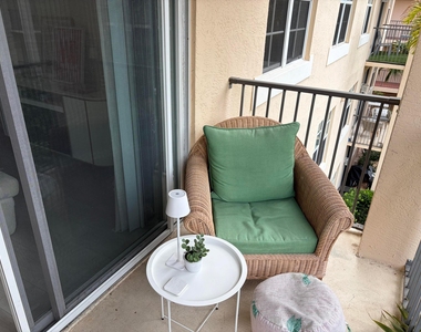 1803 N Flagler Drive - Photo Thumbnail 23