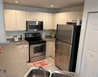 1803 N Flagler Drive - Photo Thumbnail 6