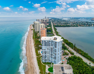 5200 N Ocean Drive - Photo Thumbnail 26
