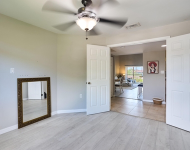 13201 Glenmoor Drive - Photo Thumbnail 11