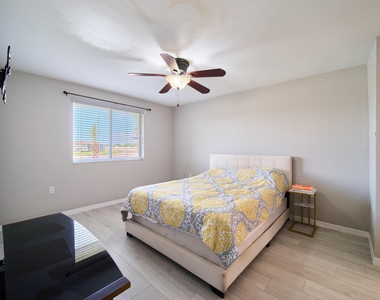 13201 Glenmoor Drive - Photo Thumbnail 13