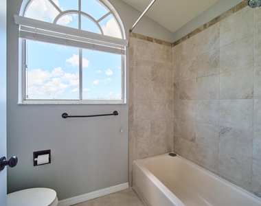 13201 Glenmoor Drive - Photo Thumbnail 21