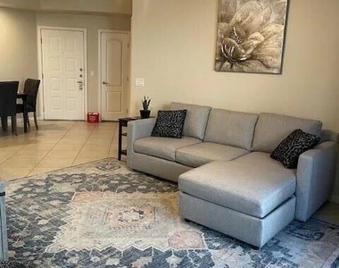 6900 E Princess Drive - Photo Thumbnail 11