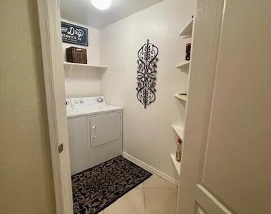 6900 E Princess Drive - Photo Thumbnail 13